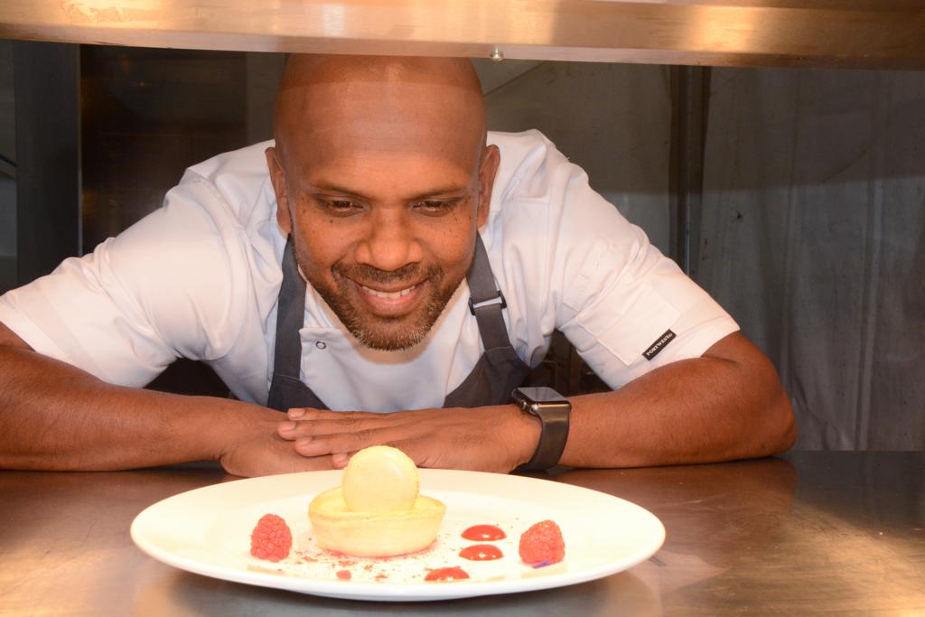 Private Chef Fernando - Looking at food on plate - Hire in Kent- Weddings and Events in Kent Food